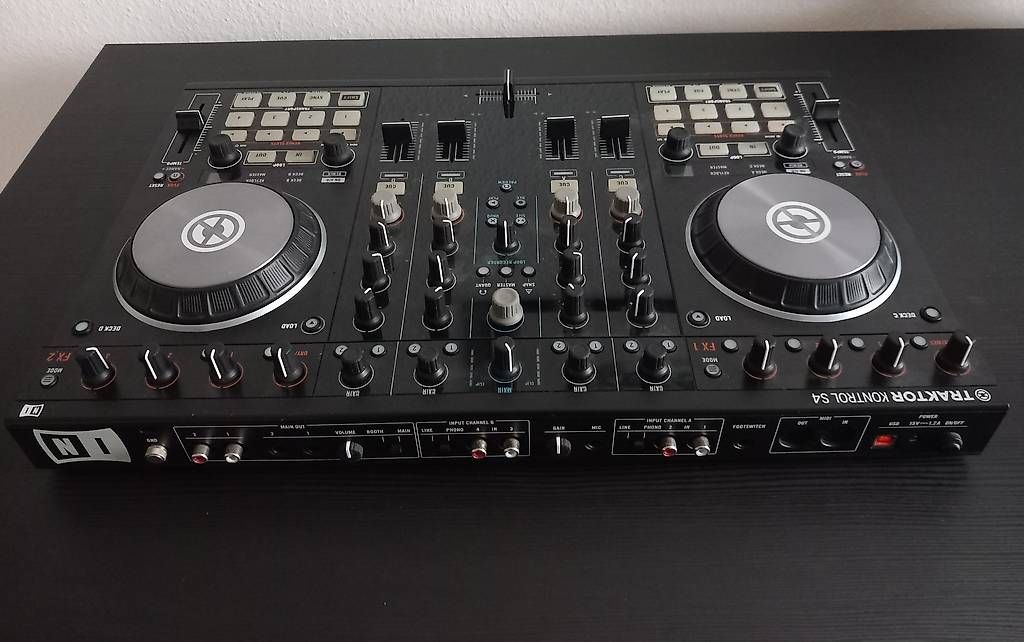 Traktor Kontrol S4 MK2 Native Instruments Kaufen Auf Ricardo