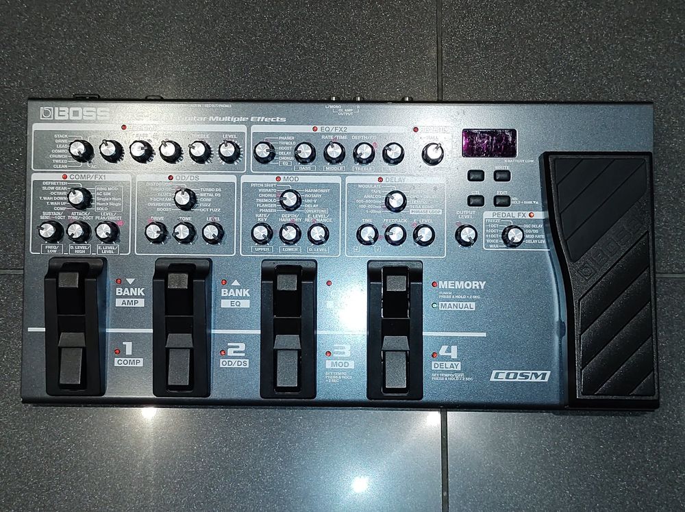 Roland Boss ME 80 Multi Gitarren Effektgerät Kaufen auf Ricardo