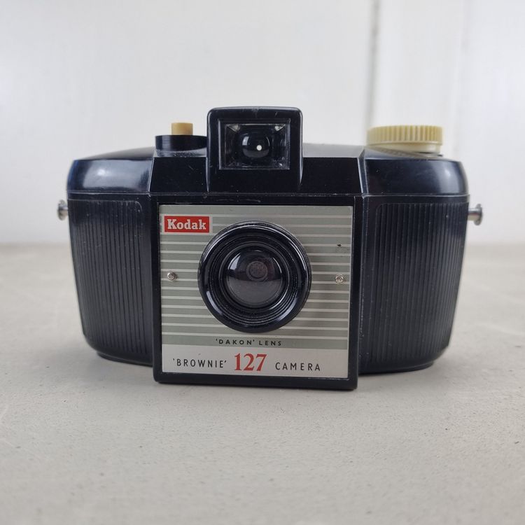 Kodak Brownie 127 Camera 50er Jahre Vintage Bakelit Kaufen Auf Ricardo