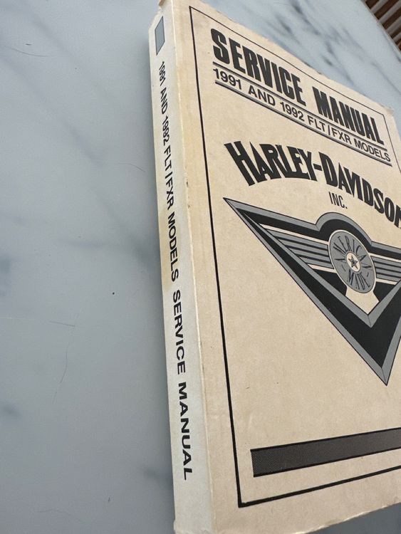 HARLEY DAVIDSON Service Manual 1991 And 1992 FLT FXR Models Kaufen