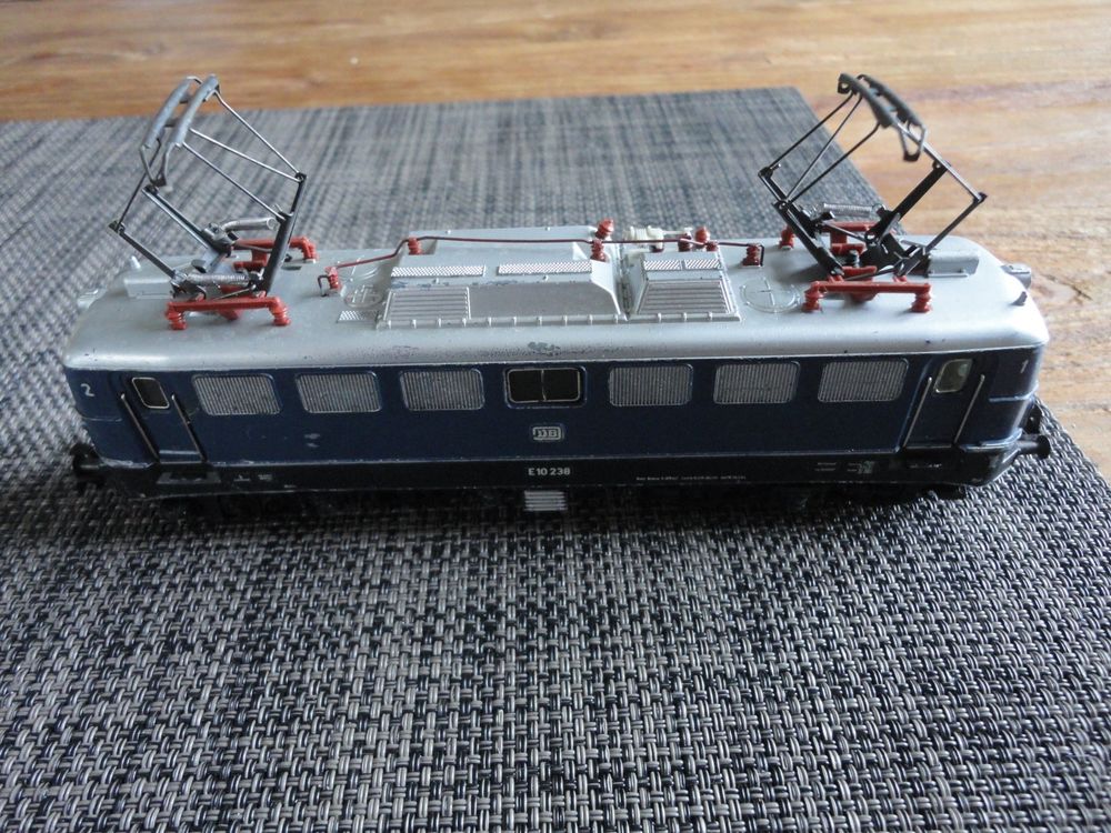 blaue E Lok E10 DB Märklin HO Wechselstrom Kaufen auf Ricardo