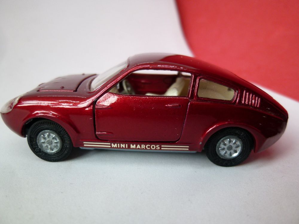 NEW CORGI TOYS Marcos Mini GT 850 schöner Zustand Kaufen auf