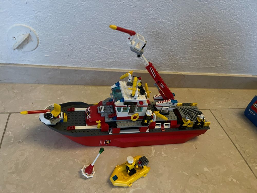 Lego Feuerwehr Boot Schiff 7207 vollständig Kaufen auf Ricardo