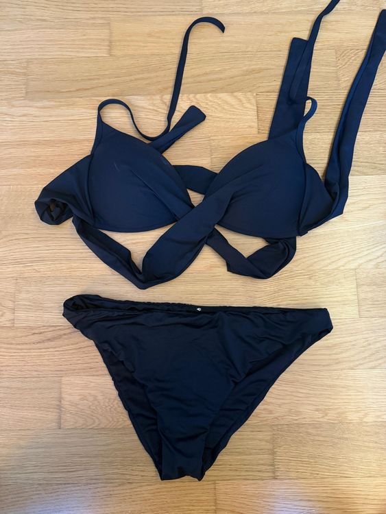 Dunkelblauer Bikini Gr M ideal für den Sommer Gebraucht in