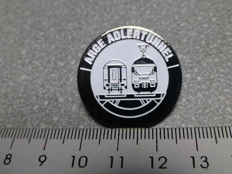 PIN PINS BAHN ZUG EISENBAHN SEILBAHN LOKOMOTIVE Kaufen Auf Ricardo