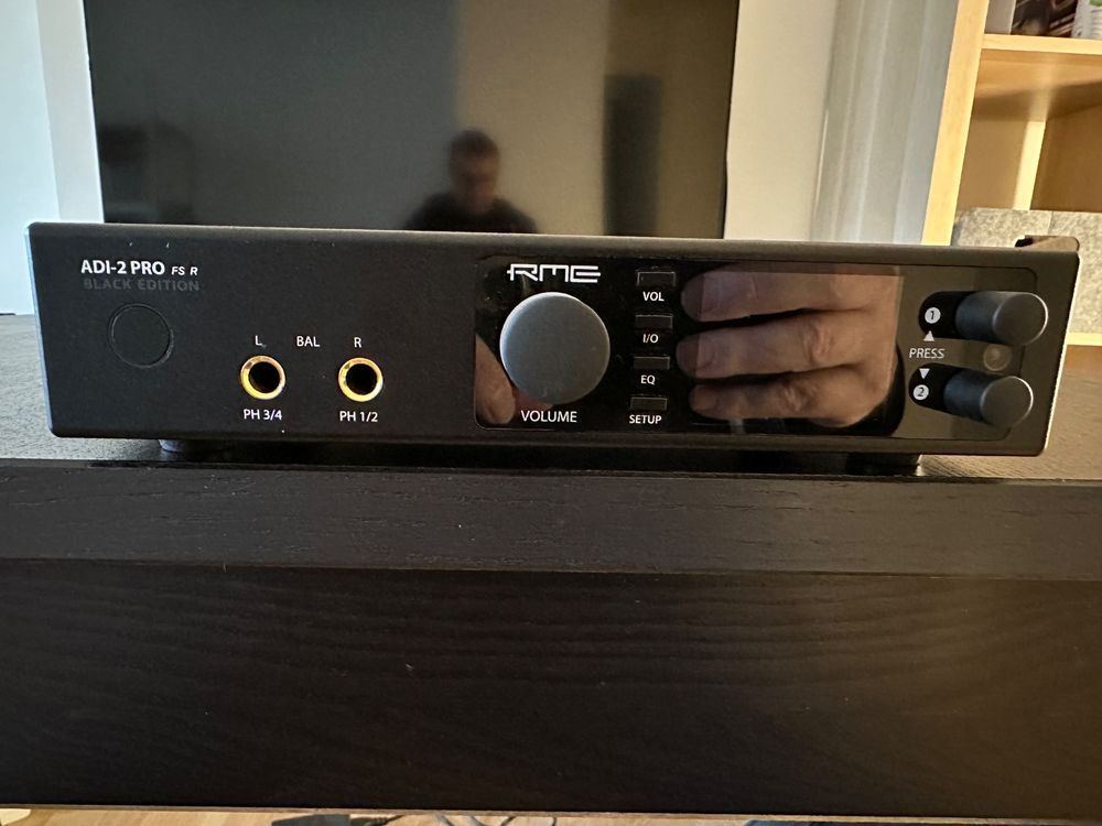 RME ADI 2 Pro FS R Black Edition 2 Channel High End AD DA Kaufen Auf