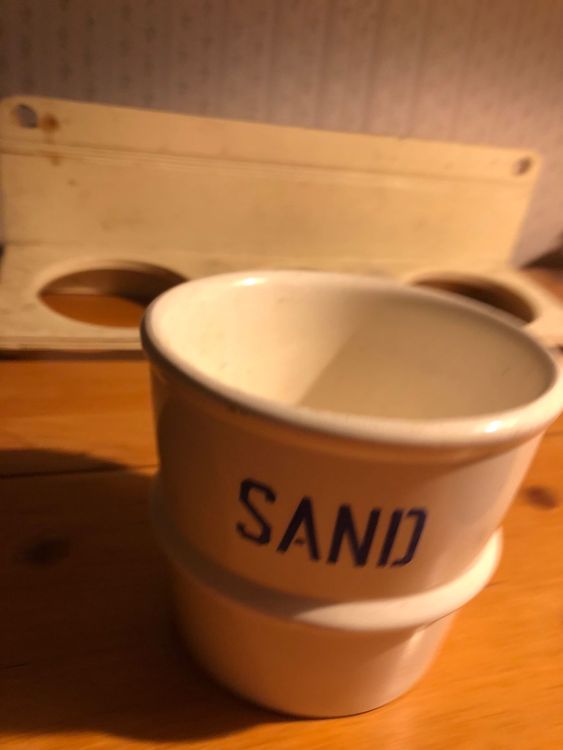 Altes Gestell Mit Drei Keramik Gef Sse Seife Soda Sand Kaufen Auf