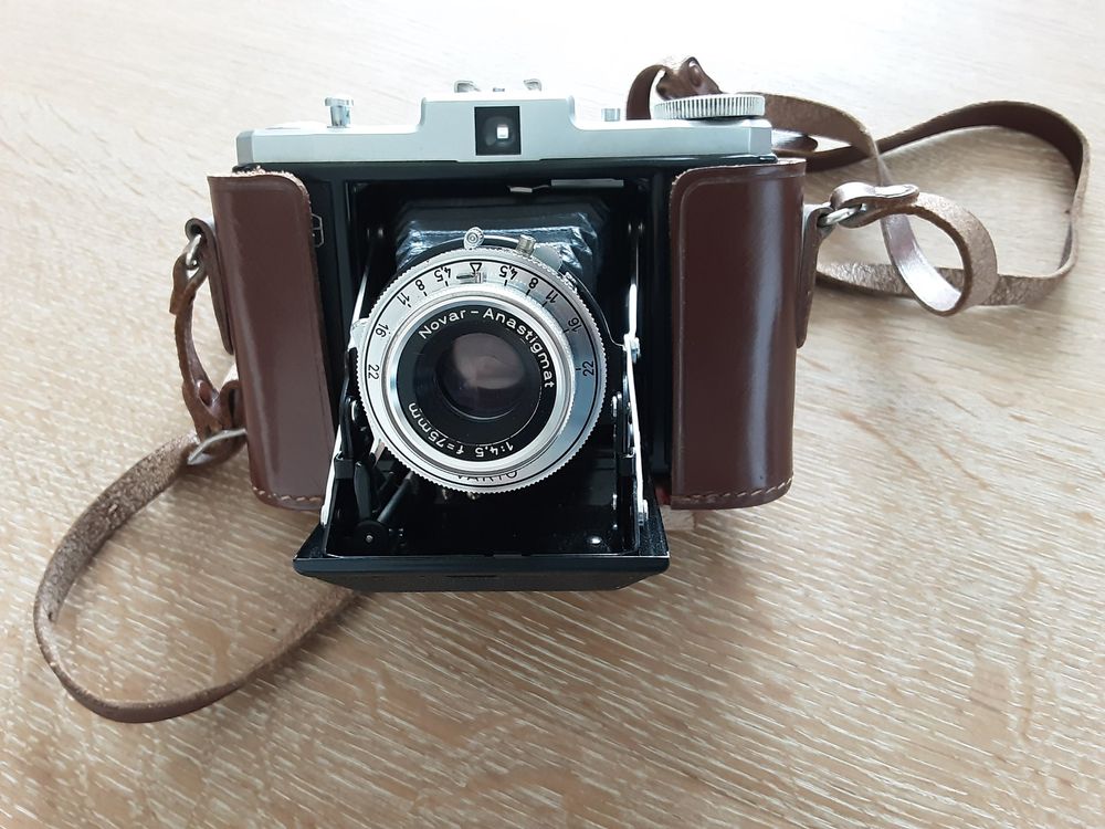 Antiker Fotoapparat Zeiss Ikon 1231 16 Kaufen Auf Ricardo