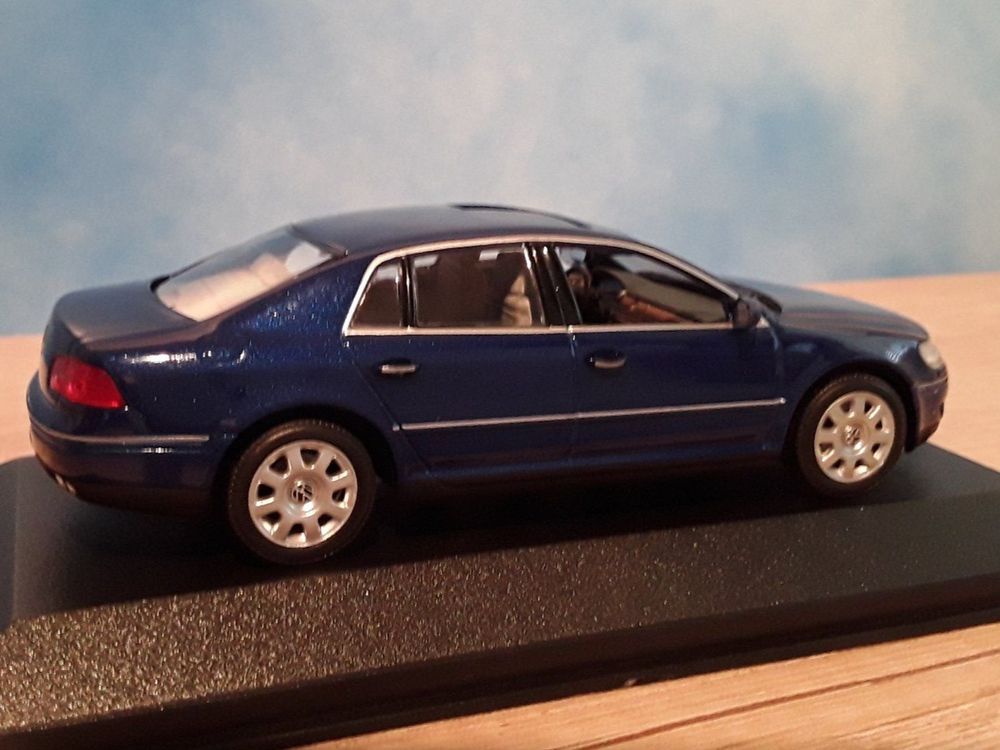 Minichamps VW Phaeton W12 Apassionatablau 1 43 Kaufen Auf Ricardo