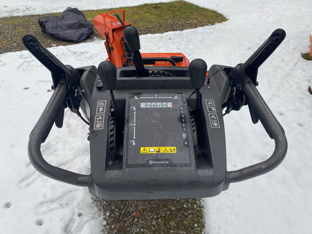 Schneefräse Husqvarna ST 227 P Kaufen auf Ricardo