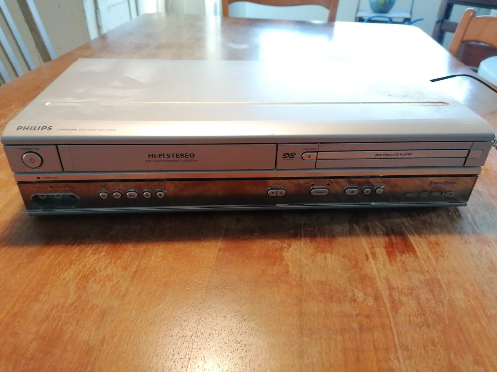 Philips Dvd Und Vcr Combi Kaufen Auf Ricardo