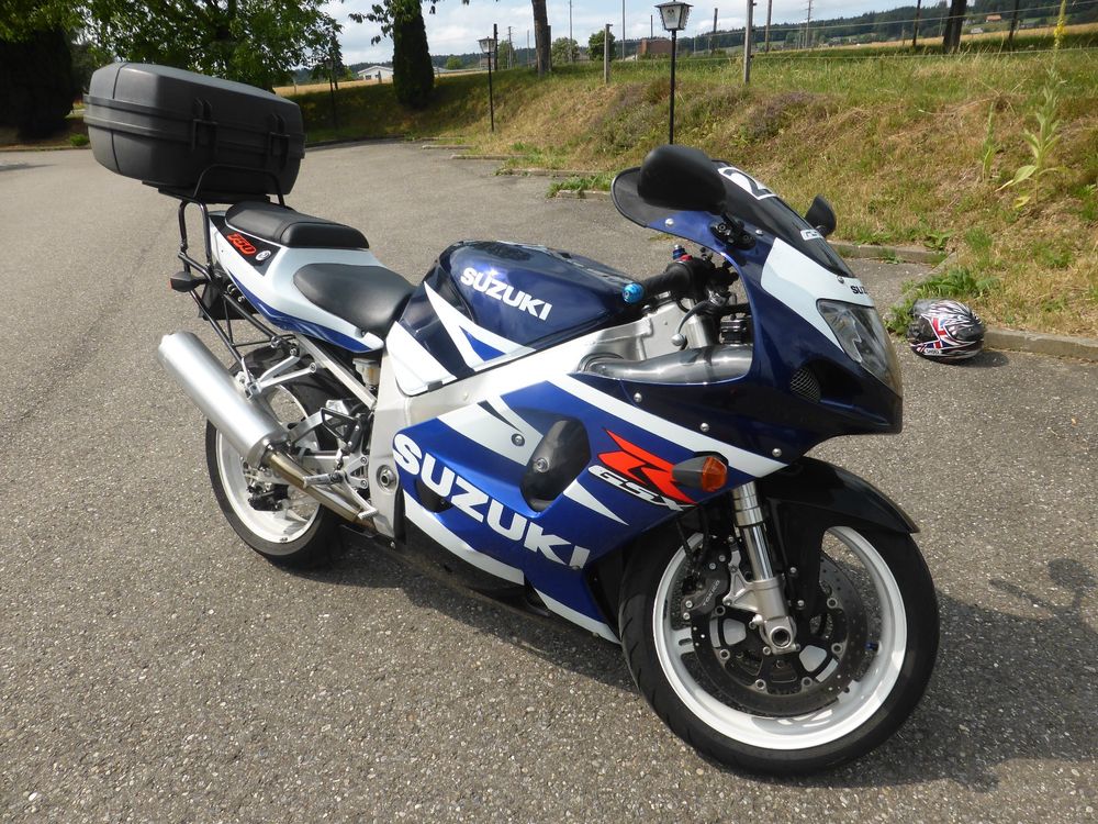 Suzuki GSX R 750 K3 2003 Frisch Ab MFK Blau Weiss Kaufen Auf Ricardo