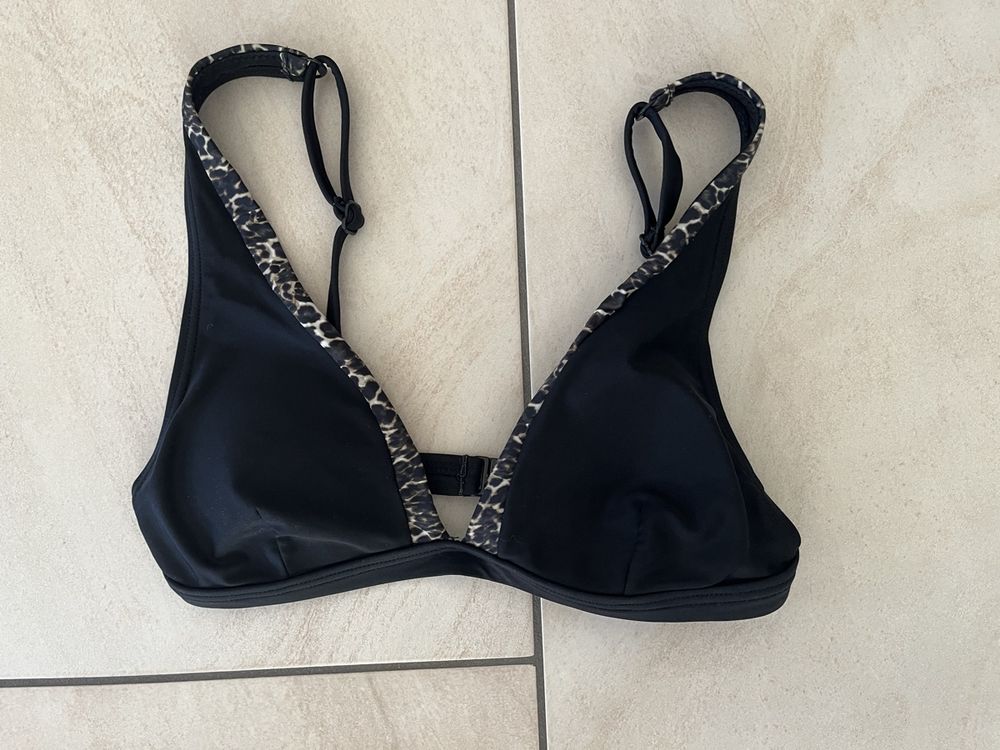Schwarzer Bikini Top Lascana 36 Gebraucht in Buochs für CHF 5 mit