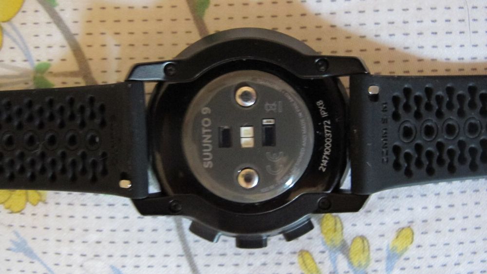 SMARTWACH SUUNTO 9 PEAK ALL BLACK TITANIUM Montre De Sport Kaufen Auf