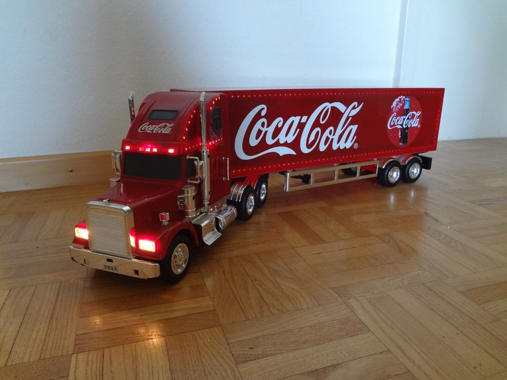 Coca Cola Weihnachtstruck Cm Ferngesteuert Mit Beleuchtung Kaufen