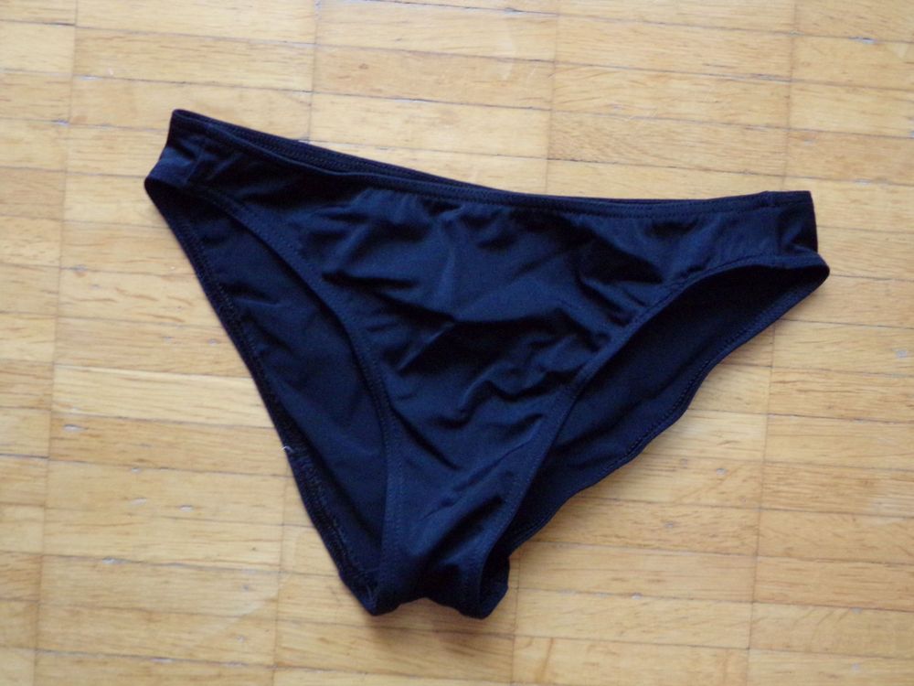 Damen Bikini Hose schwarz Gr Ca S Gebraucht in Winterthur für CHF 1