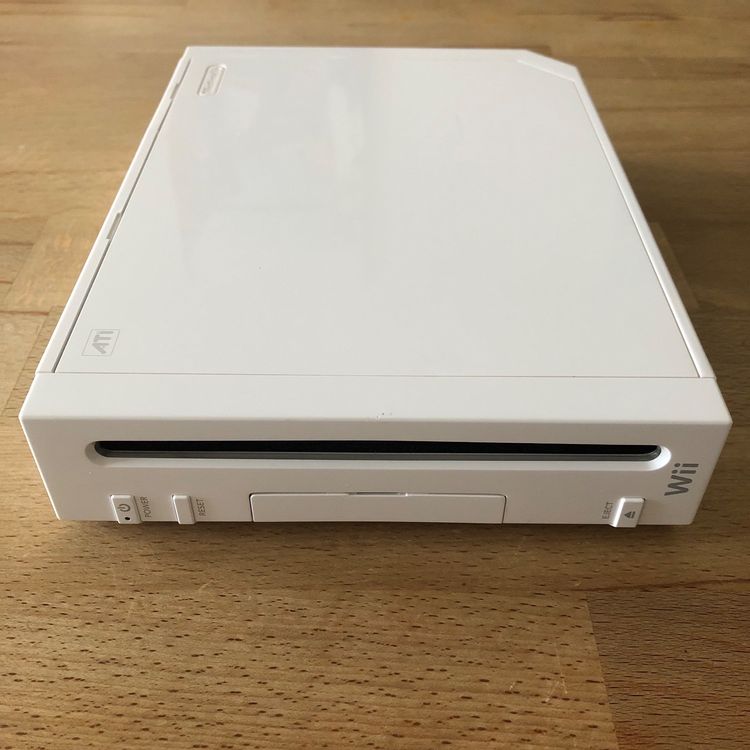 Originale Nintendo Wii Ohne Zubeh R Ersatzkonsole Kaufen Auf Ricardo