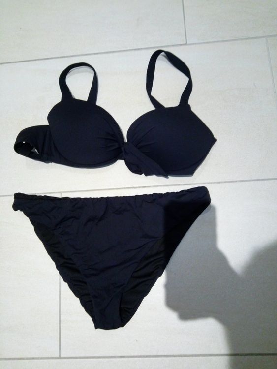 Calzedonia Bikini schwarz mit Bügelcups 85B Grösse 38 Gebraucht