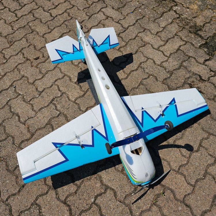 Multiplex Extra 330 SC Gernot Bruckmann Edition Kaufen Auf Ricardo