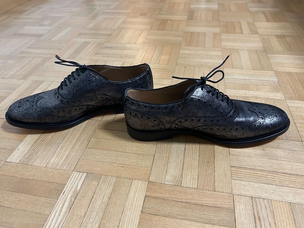 Bally Schuhe Grau Glitzer Gr 38 5 Kaufen Auf Ricardo