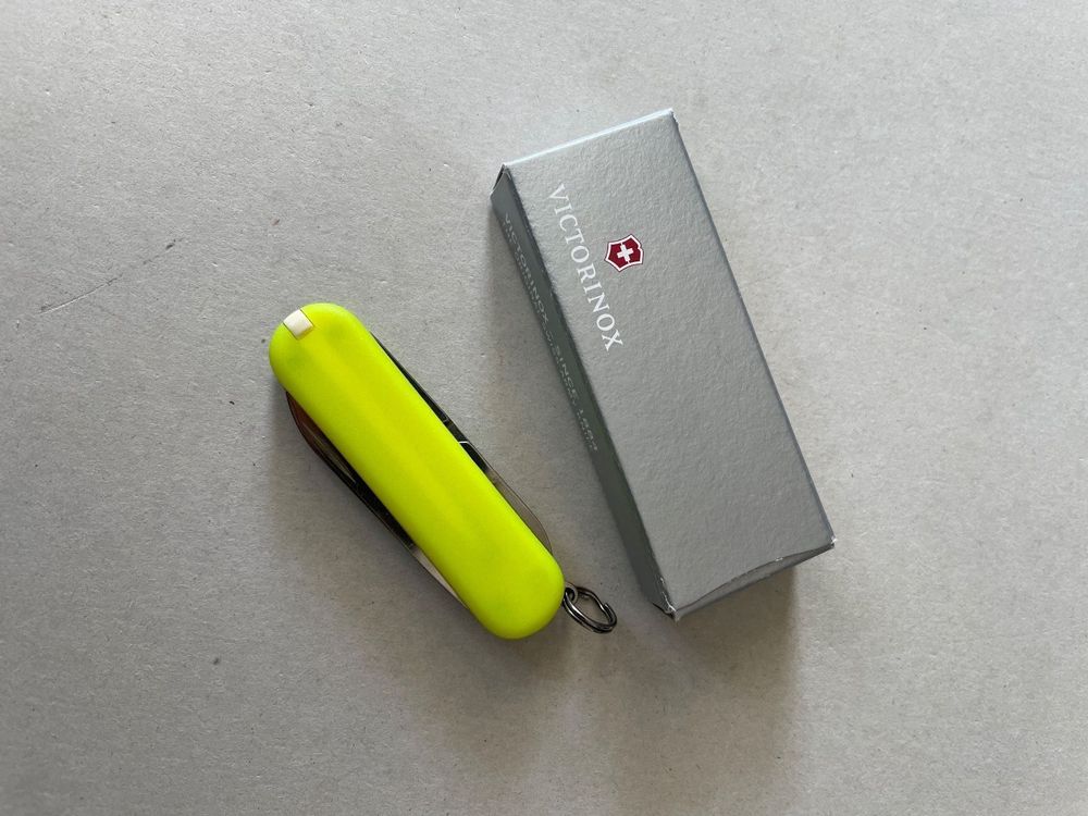 Victorinox Classic Glow Kaufen Auf Ricardo