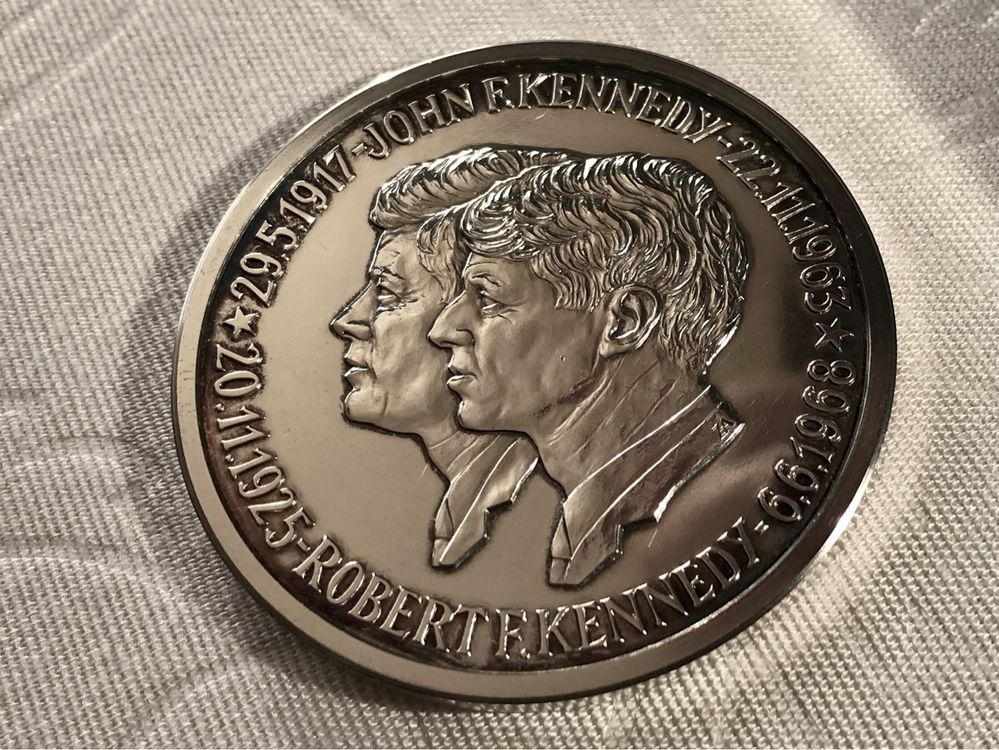 Medaille John F Robert F Kennedy 999 Feinsilber Kaufen Auf Ricardo