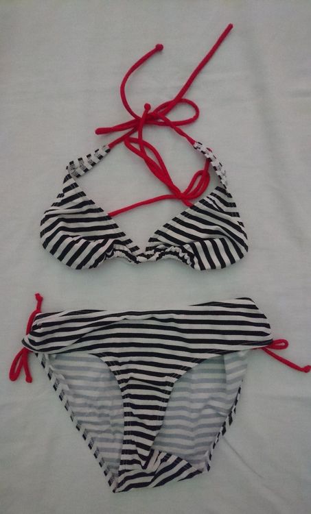 Bikini gestreift Gebraucht in Zürich für CHF 3 mit Lieferung auf