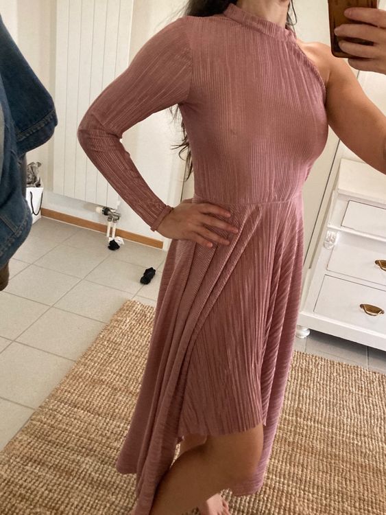 Kleid Asos NEU nude gr 34 Neu gemäss Beschreibung in Zürich für CHF