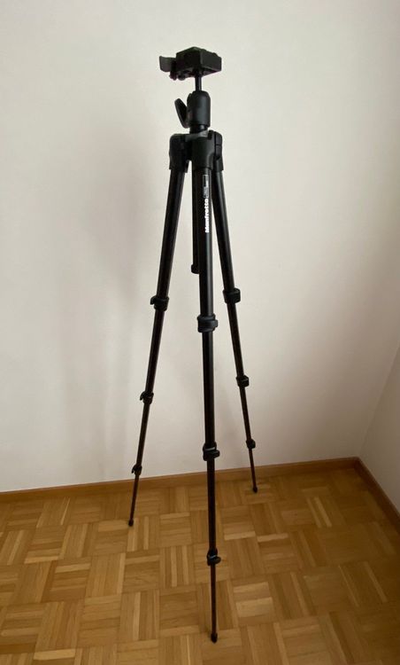 Fotostativ Manfrotto M Y 7302YB Mit Kugelkopf Kaufen Auf Ricardo