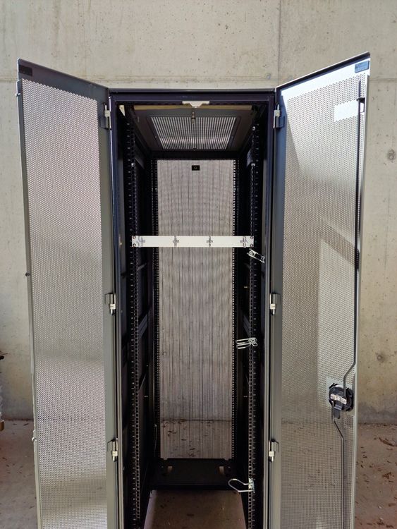 Hp Server Rack U Mit Rollen Kaufen Auf Ricardo