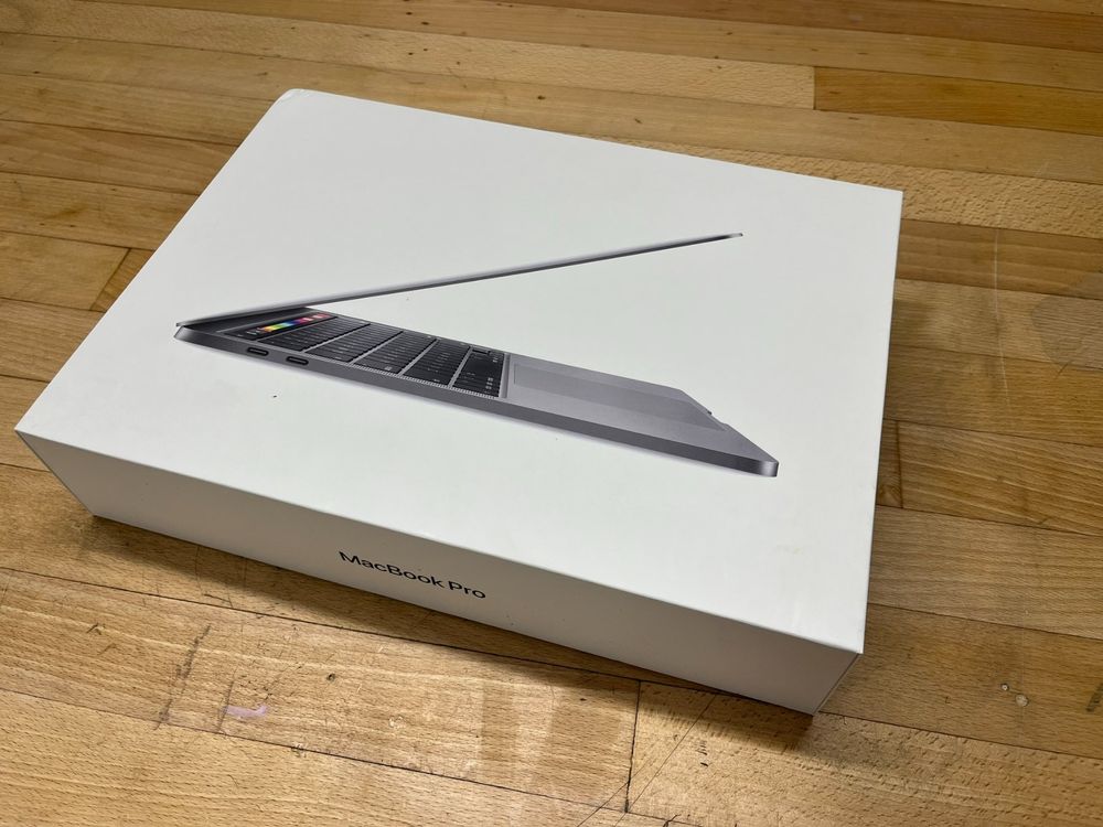 Apple Macbook Pro Touch Bar I Gb Ram Ssd Kaufen