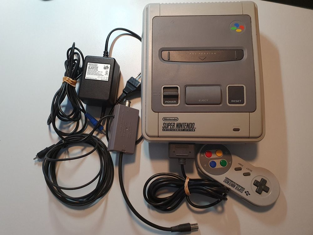 Snes Super Nintendo Pal Konsole Mit Kontroller Kaufen Auf Ricardo