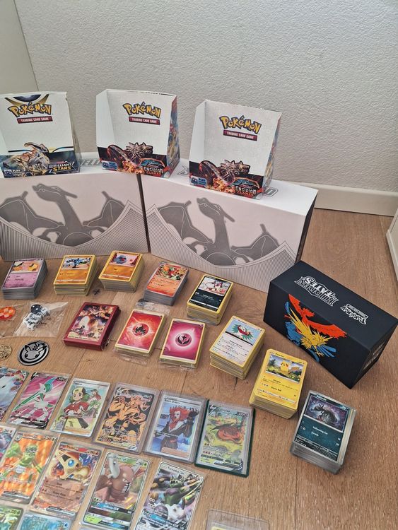 Xxl Pokemon Sammlung Engl Charizard Pikachu Giratina Kaufen Auf