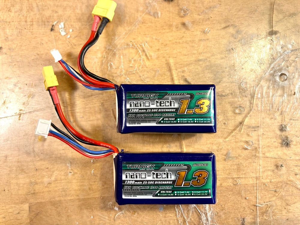 2x Lipo Turnigy Nano Tech 1300mAh 3S 25 50C Kaufen Auf Ricardo