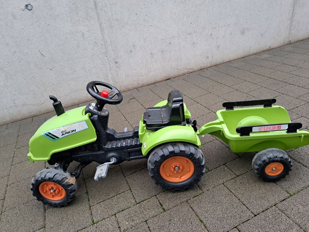 Tret Traktor Claas mit Anhänger Kaufen auf Ricardo