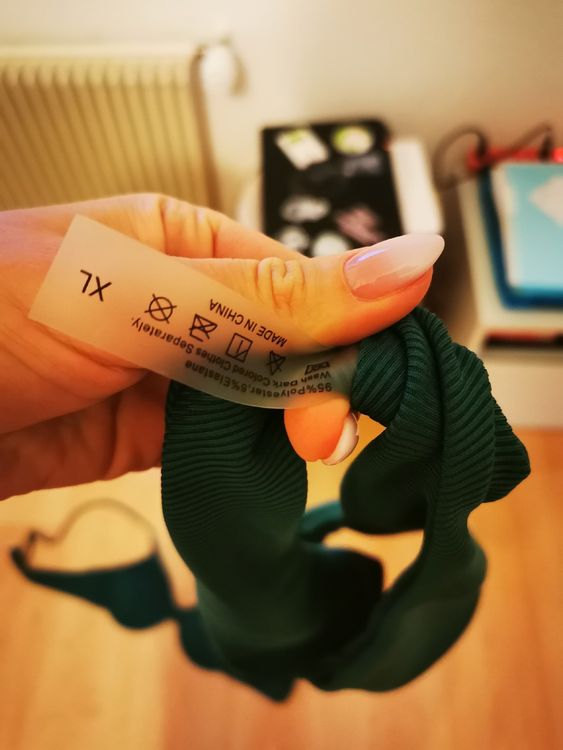 Dunkelgrüner Bikini Grösse M Bereit für den Sommer Neu gemäss