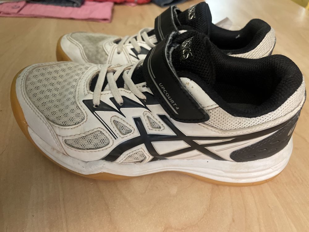 Weisse Asics Hallen Turnschuhe Gr Kaufen Auf Ricardo