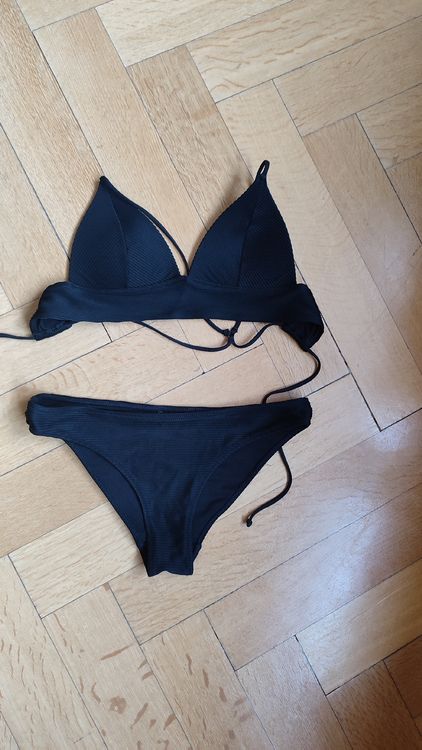 Schwarzer Bikini Grösse S Gebraucht in Basel für CHF 2 mit