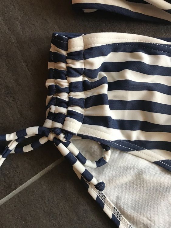 BIKINI BLAU WEISS GESTREIFT GRÖSSE XL Kaufen auf Ricardo