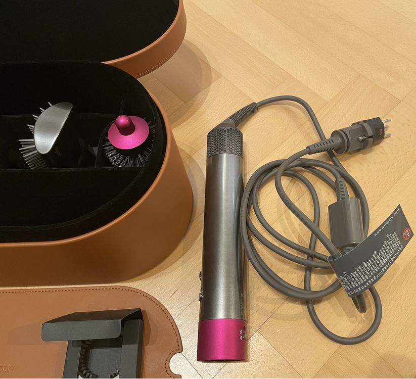 Dyson Airwrap Long Haarstyler Anthrazit Fuchsia Kaufen Auf Ricardo