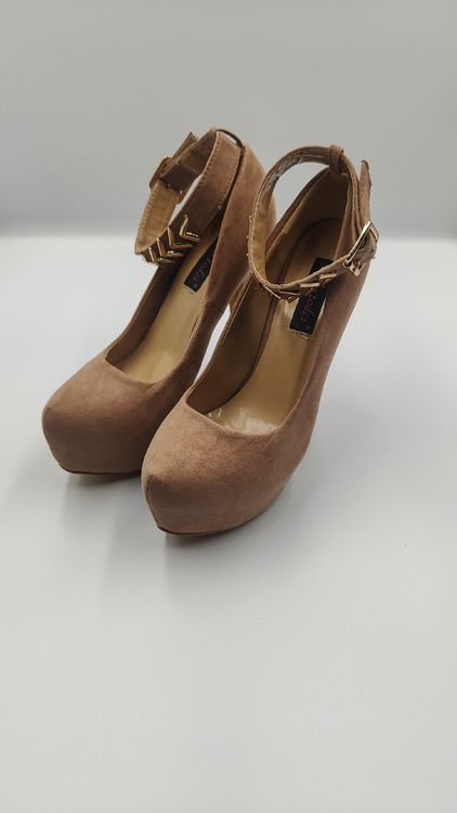 Sergio Todzi Heels Size 38 Classic Nude Style Gebraucht In