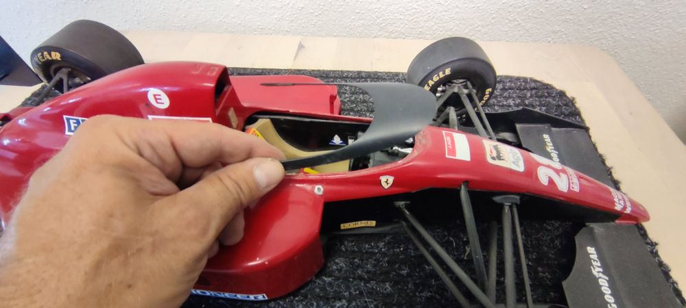 Rosso Ferrari 643 WRX 1 8 Top Modell Jean Alesi Kaufen Auf Ricardo