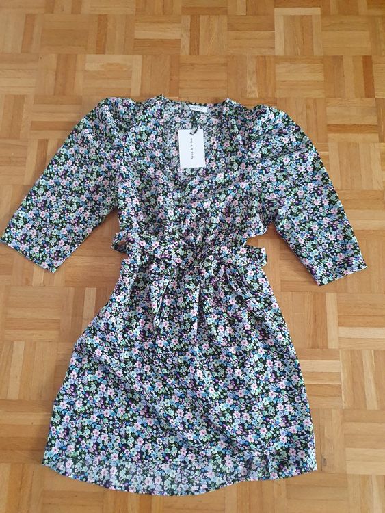 H Bsches Only Kleid Neu Gr Xs Kaufen Auf Ricardo