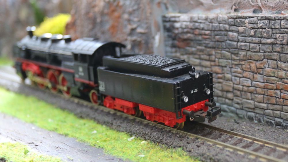 Märklin Hamo H0 Dampflok BR 18 Gleichstrom Analog mit Rauch Kaufen