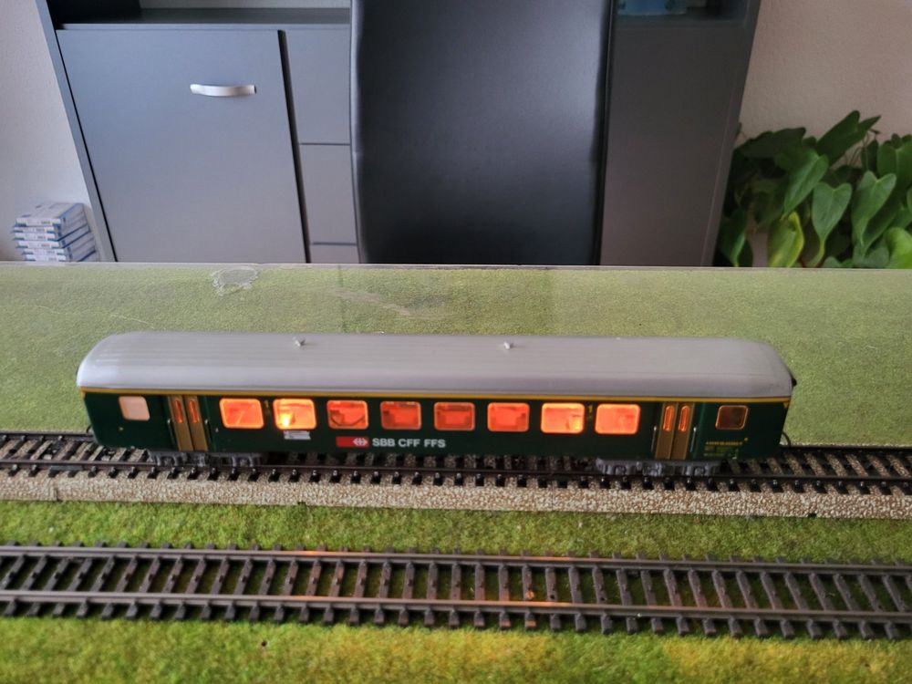 M Rklin Kl Personenwagen Ac Beleuchtet Vitrine Kaufen Auf Ricardo