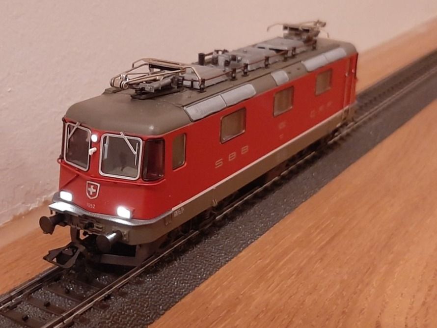 Märklin 37344 SBB Re 4 4 II Digital Mfx Kaufen auf Ricardo