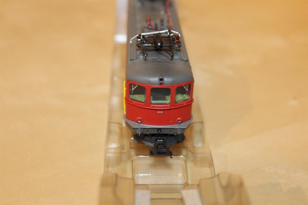 Märklin H0 WS 37045 Re 4 4 rot SBB Lok Kaufen auf Ricardo