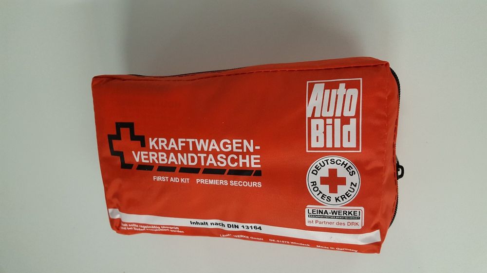 Verbandtasche First Aid Kit Originalverpackt Kaufen Auf Ricardo