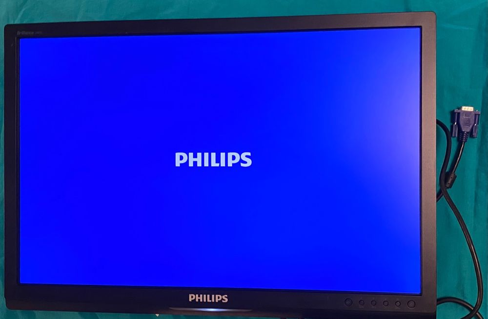 Philips Brilliance 240S Mit Anschluss Kabel Art 1078 Kaufen Auf