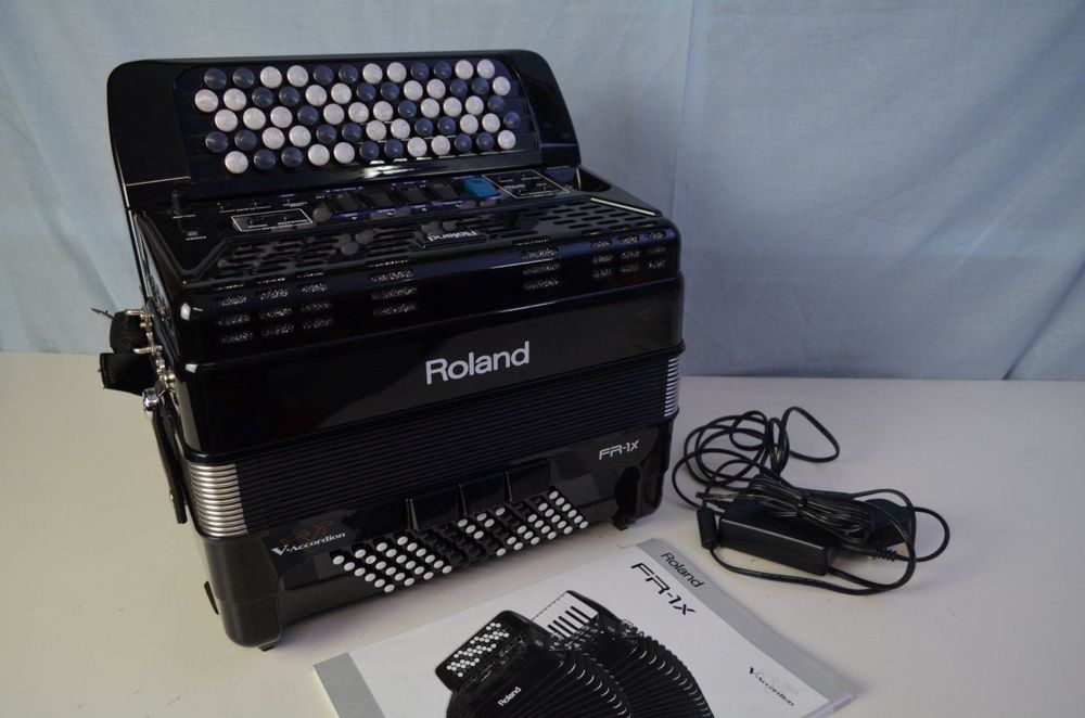 Akkordeon Roland Fr X V Accordion Kaufen Auf Ricardo